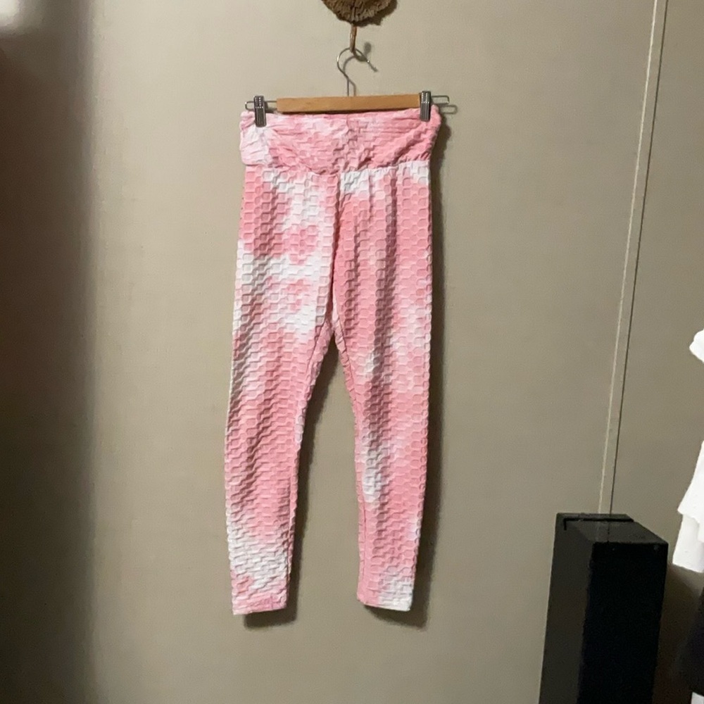 Charlotte Russe Pink and White Patterned Leggings